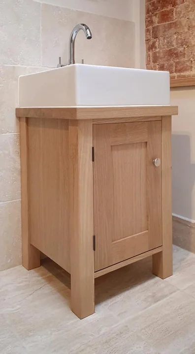 Bathroom furniture by RW Joinery — photograph 02