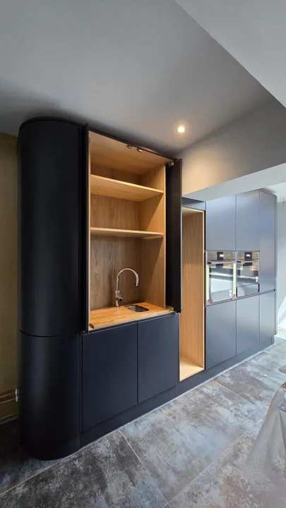 Handcrafted kitchen by RW Joinery — photograph 42