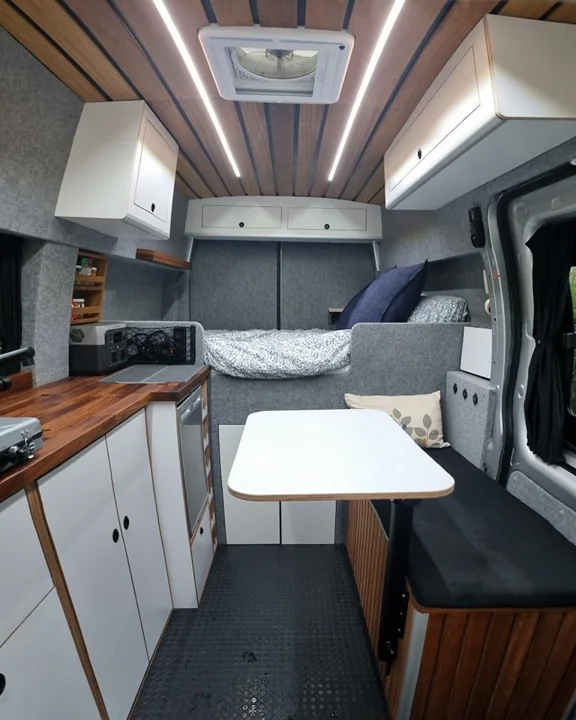 Motorhome conversion by RW Joinery — photograph 01