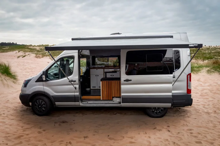Motorhome conversion by RW Joinery — photograph 12